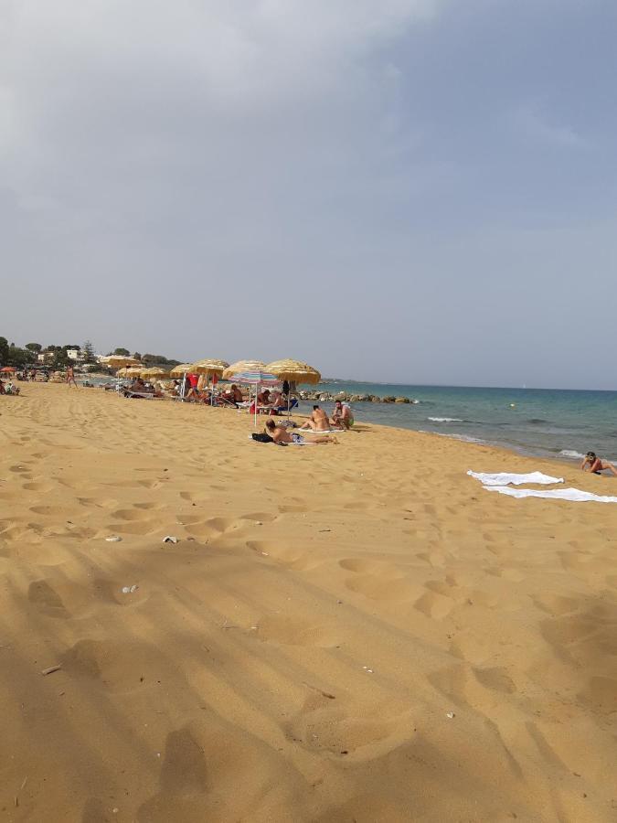 Fronte Mare Apartment Avola Exterior foto